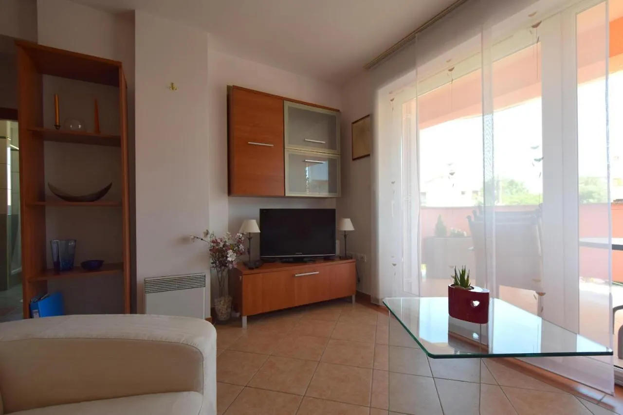 Apartment Barbie 말린스카